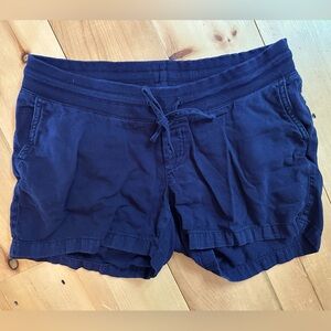Gap Linen Blend Maternity Shorts Size M